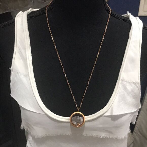 Rose Gold Family Love Necklace - Picture 3 of 4